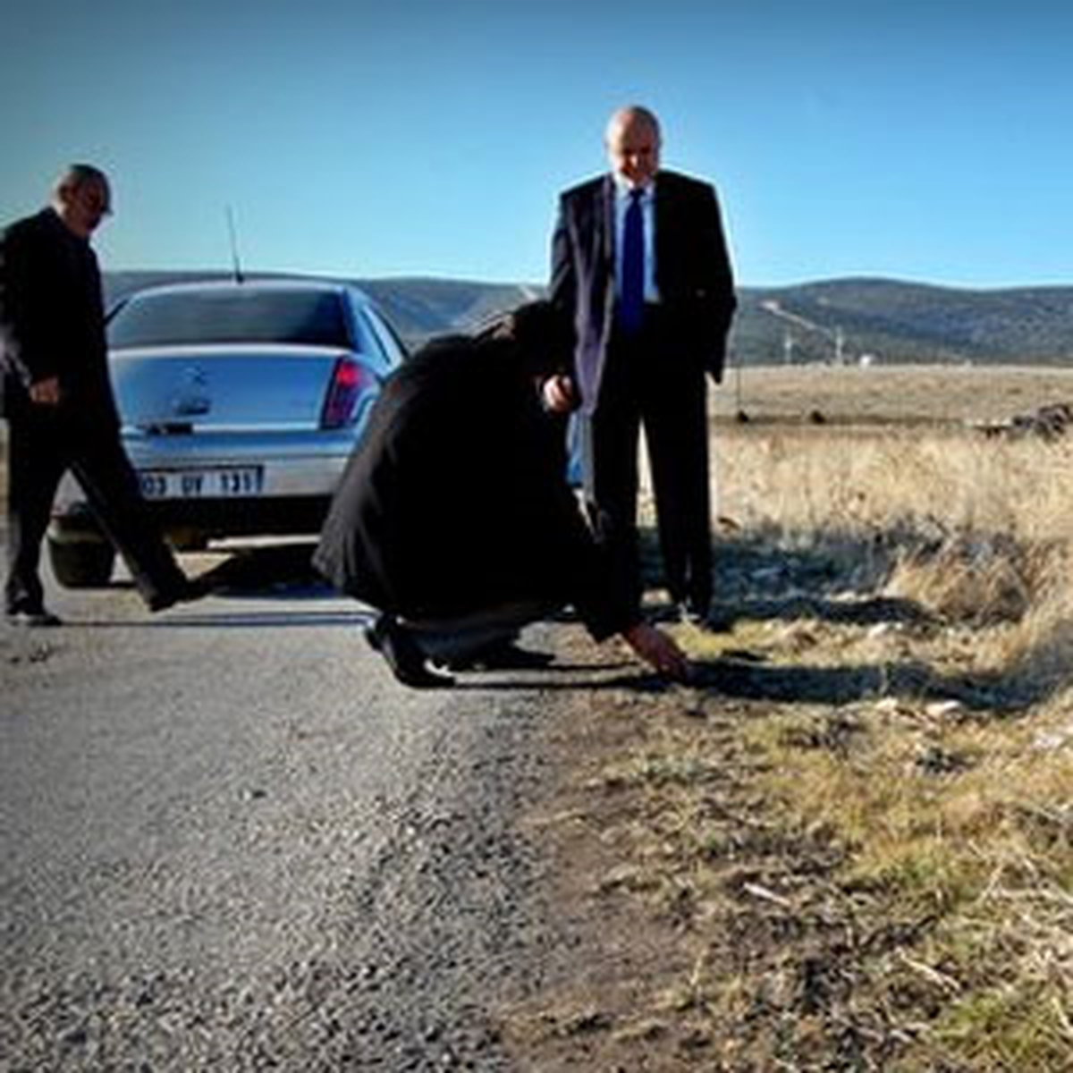 Otun Üzerine Asfalt Astarı Dökülmesi
