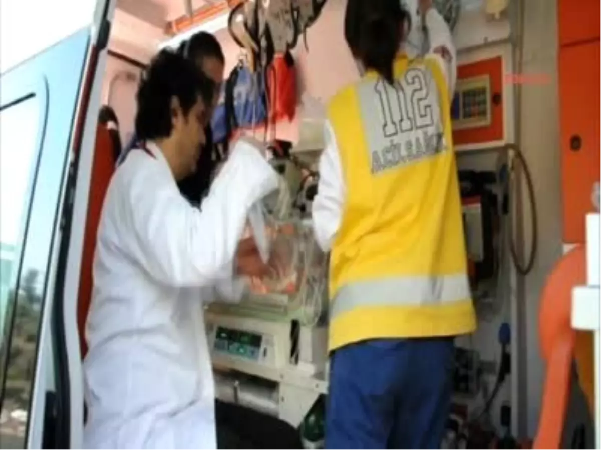 Prematüre Bebeğin İmdadına Helikopter Yetişti