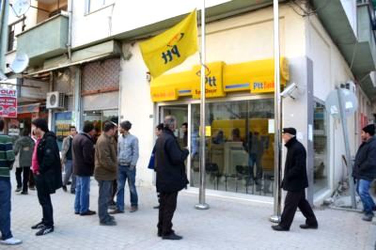 PTT Şubesinde Silahlı Soygun