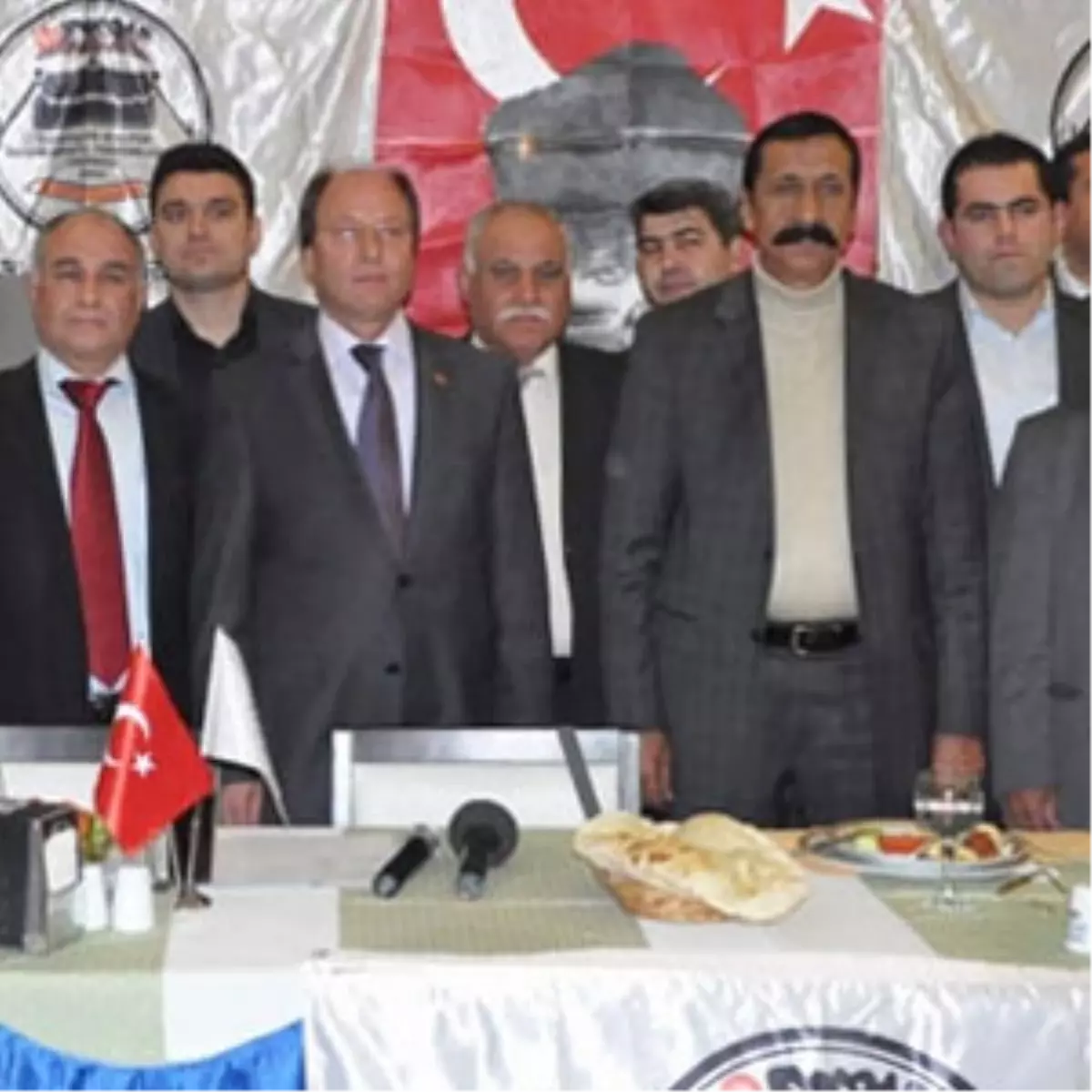 Yörükler Kültür Dayanışma ve Yardımlaşma Derneği Toplantısı