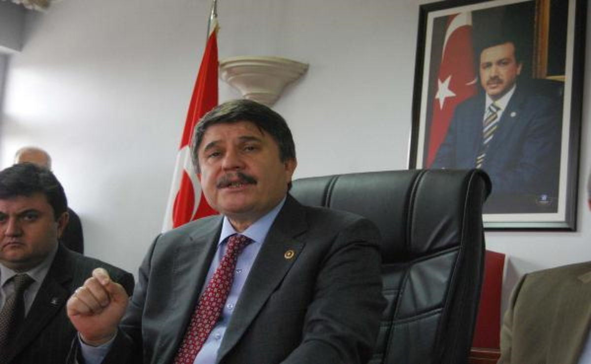 AK Parti\'li Tanrıverdi: Başbuğ\'un Tutuklanması Türkiye\'nin Demokratikleştiğini Gösterir