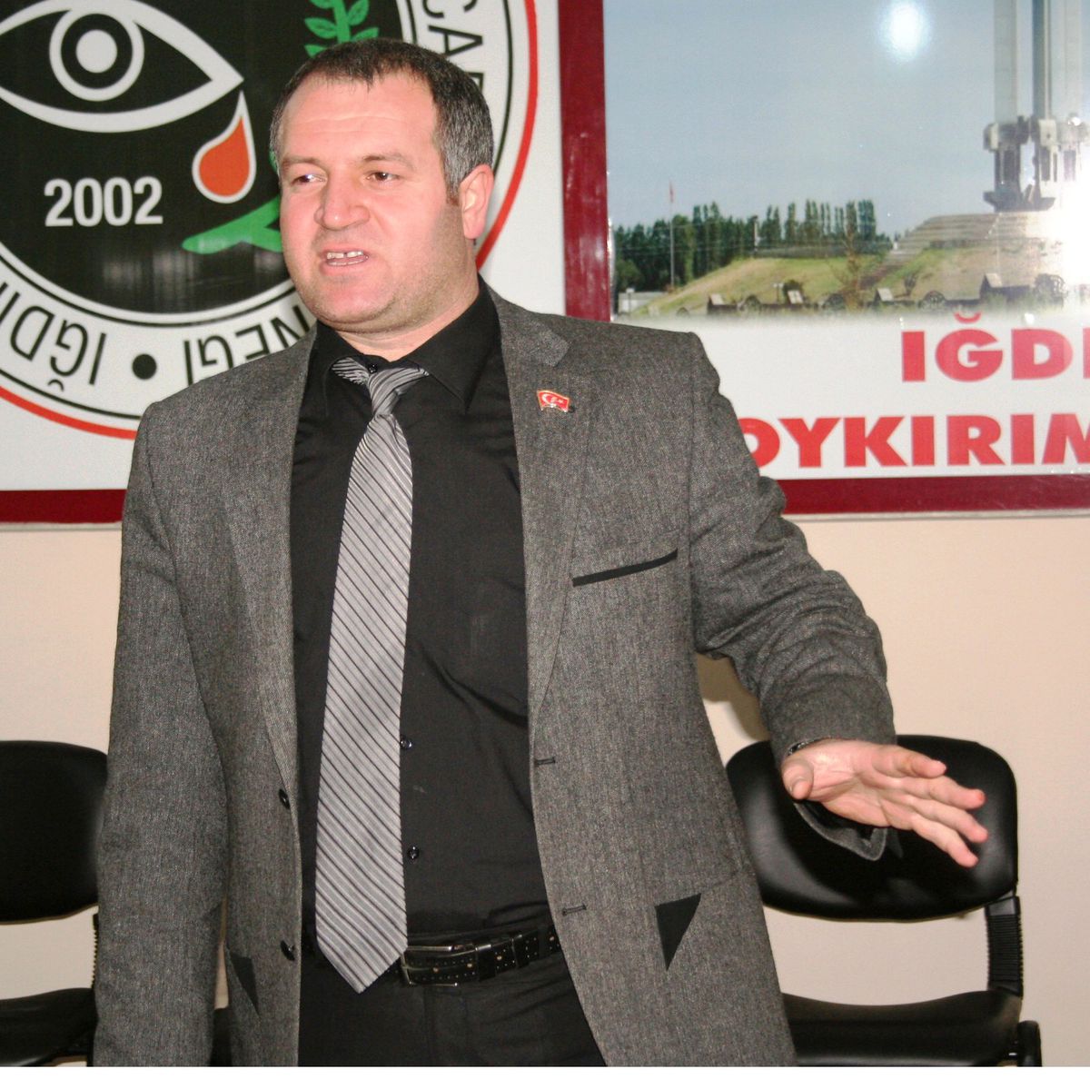 Asimder Uyardı: 'Ermeni Cemaat ve Vakıfları Van'ı Satın Alıyor'
