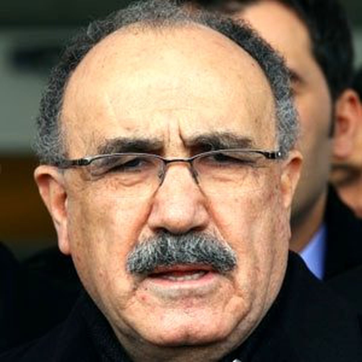 Atalay: Cevap Vermeye Bile Değmez