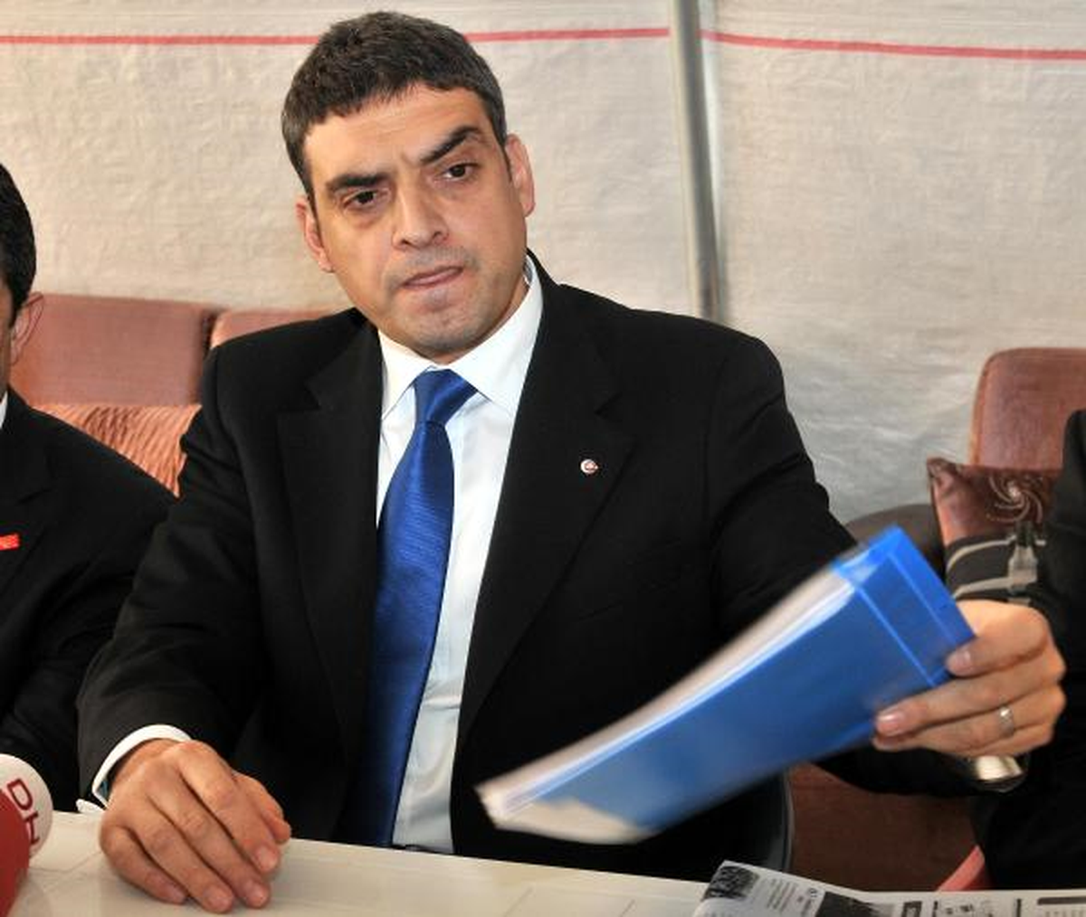 CHP\'li Oran Van\'da Konuştu; Başbakan Tanık Olarak Dinlenmeli