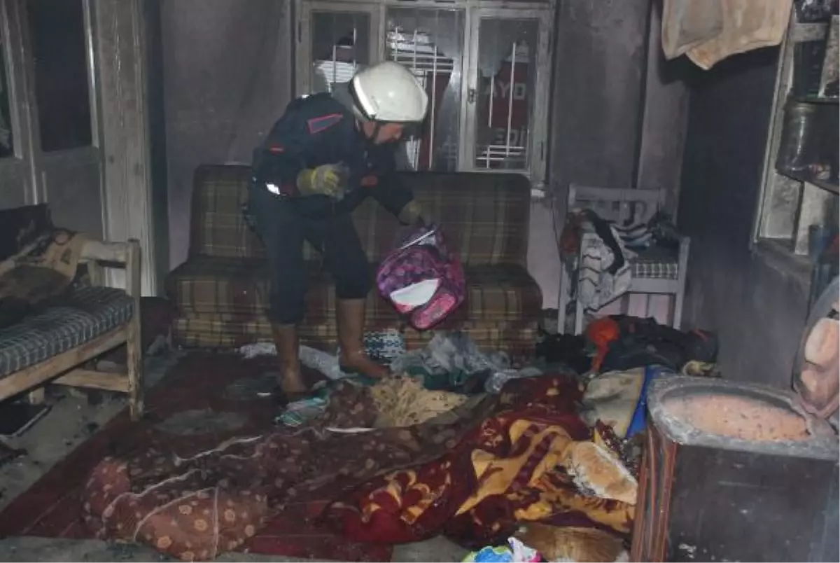 Çocuklarını Yanmaktan Kurtardı