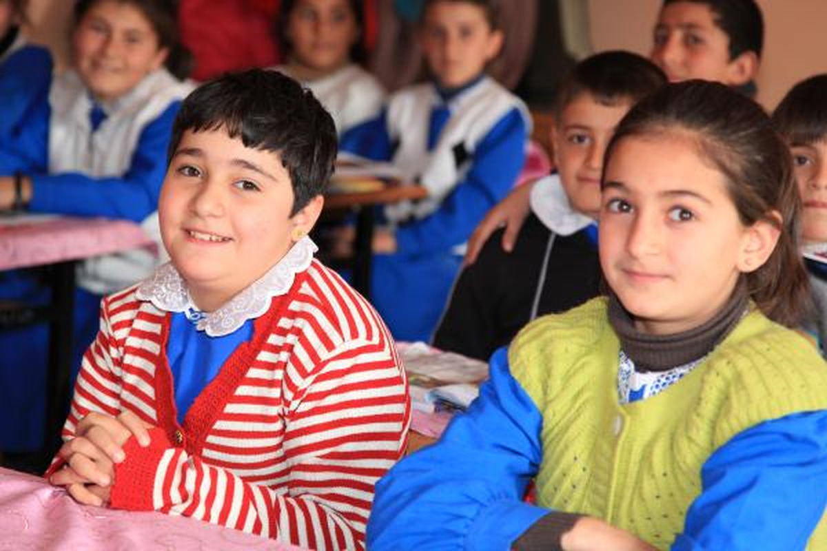 Kızı İçin Mavi Kapak Topluyor