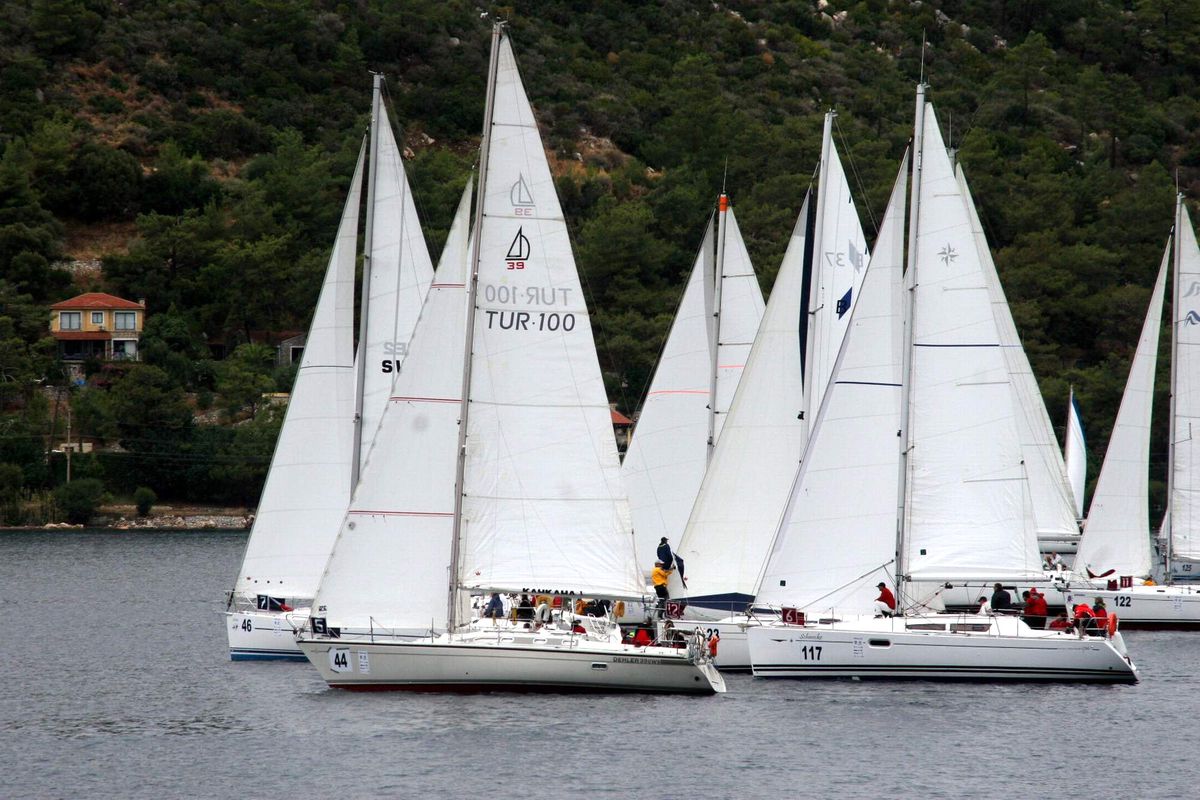 Marmaris'te Yat Yarışı Heyecanı Başlıyor