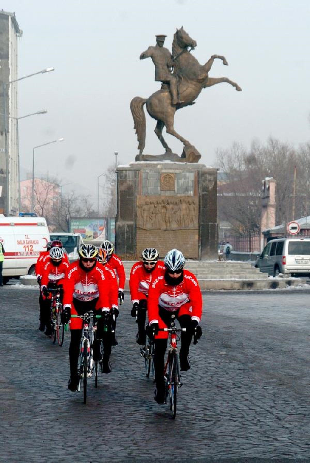 Şehitler Anısına Pedal Çevirdiler
