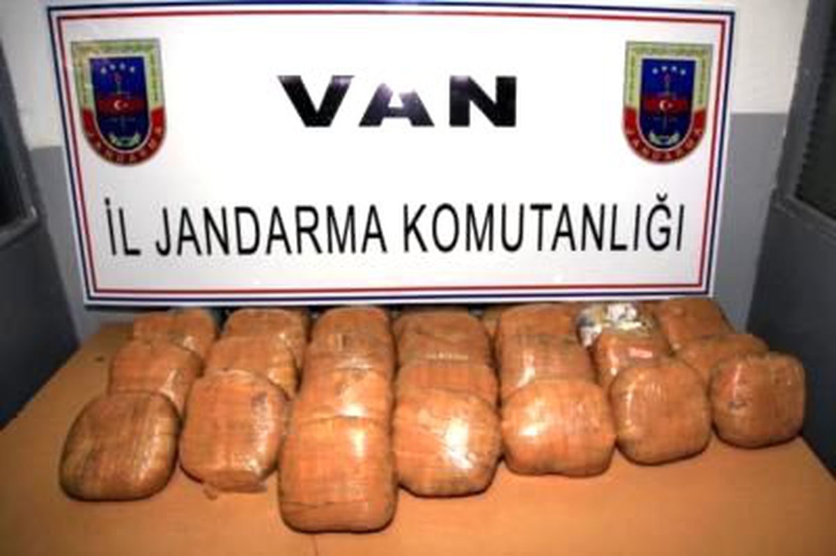 Van\'da 30 Kilo Esrar Ele Geçirildi