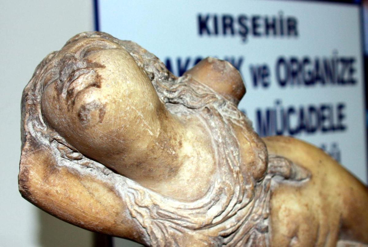 Afrodit Heykeli Sahte Çıktı
