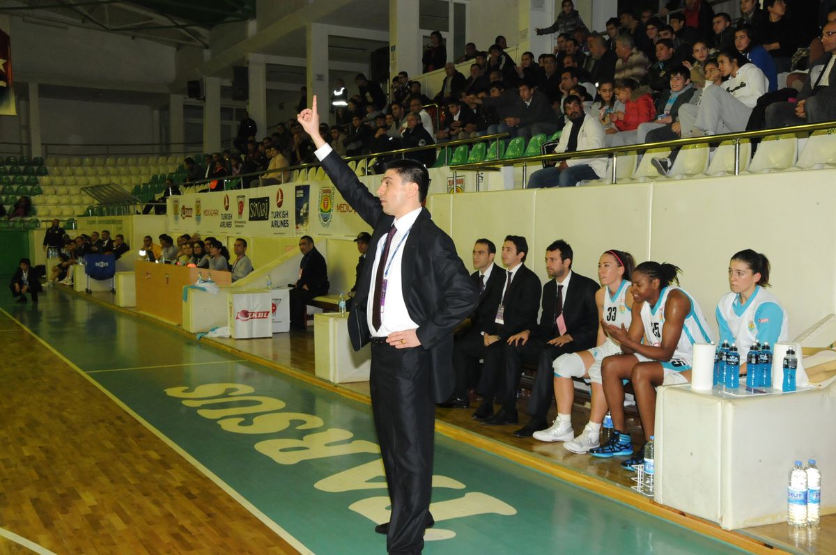 Antrenör Bozkurt A Takımdaki Görevinden Ayrıldı