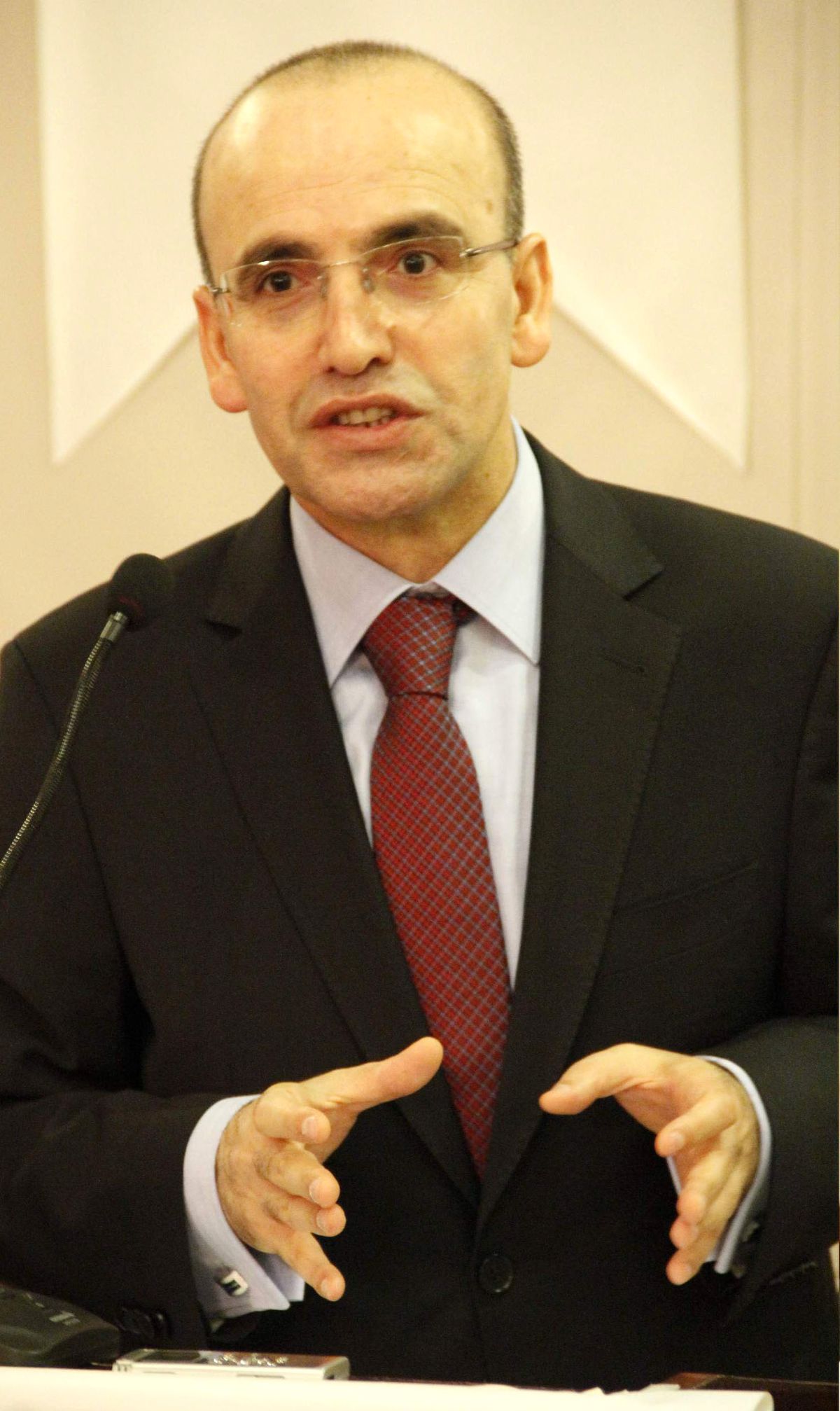 Bakan Şimşek: "2-B Arazilerine Yönelik Taslakta 6 Aylık Bir Süre Öngörüyoruz"