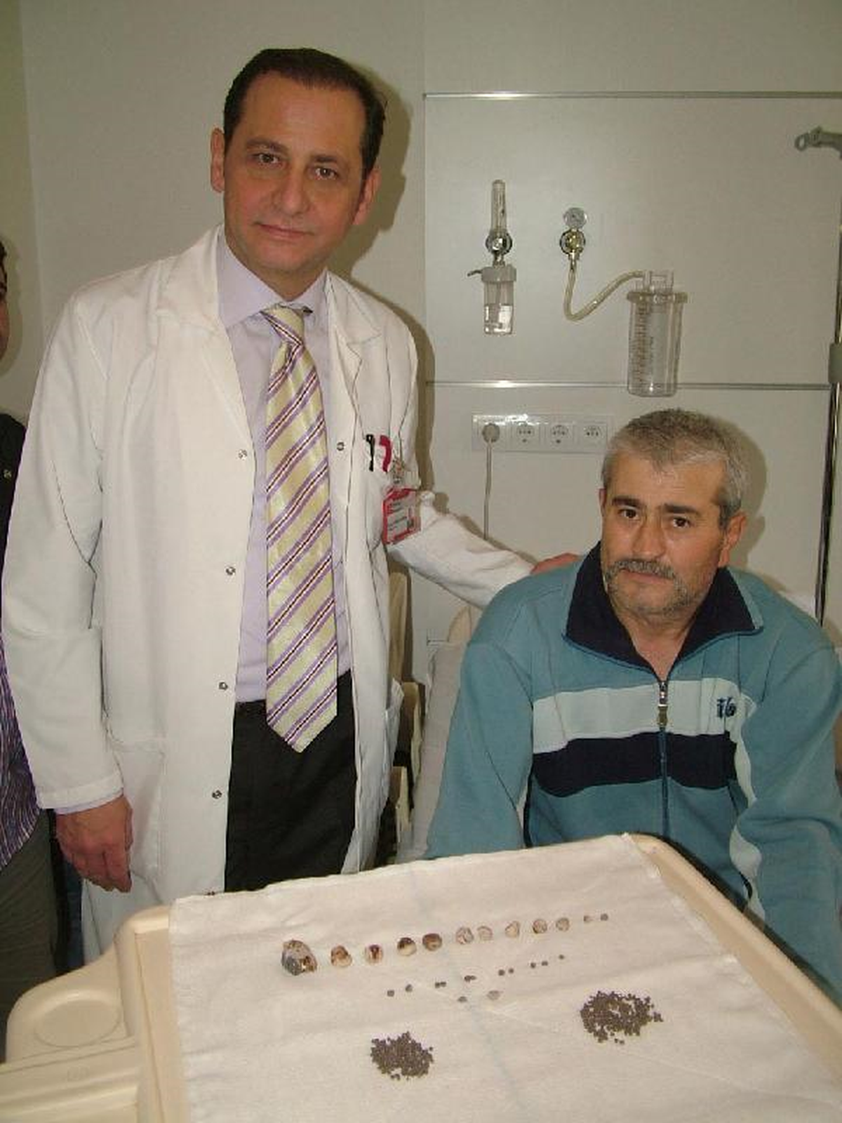 Çiftçinin Böbreğinden 510 Taş Çıktı