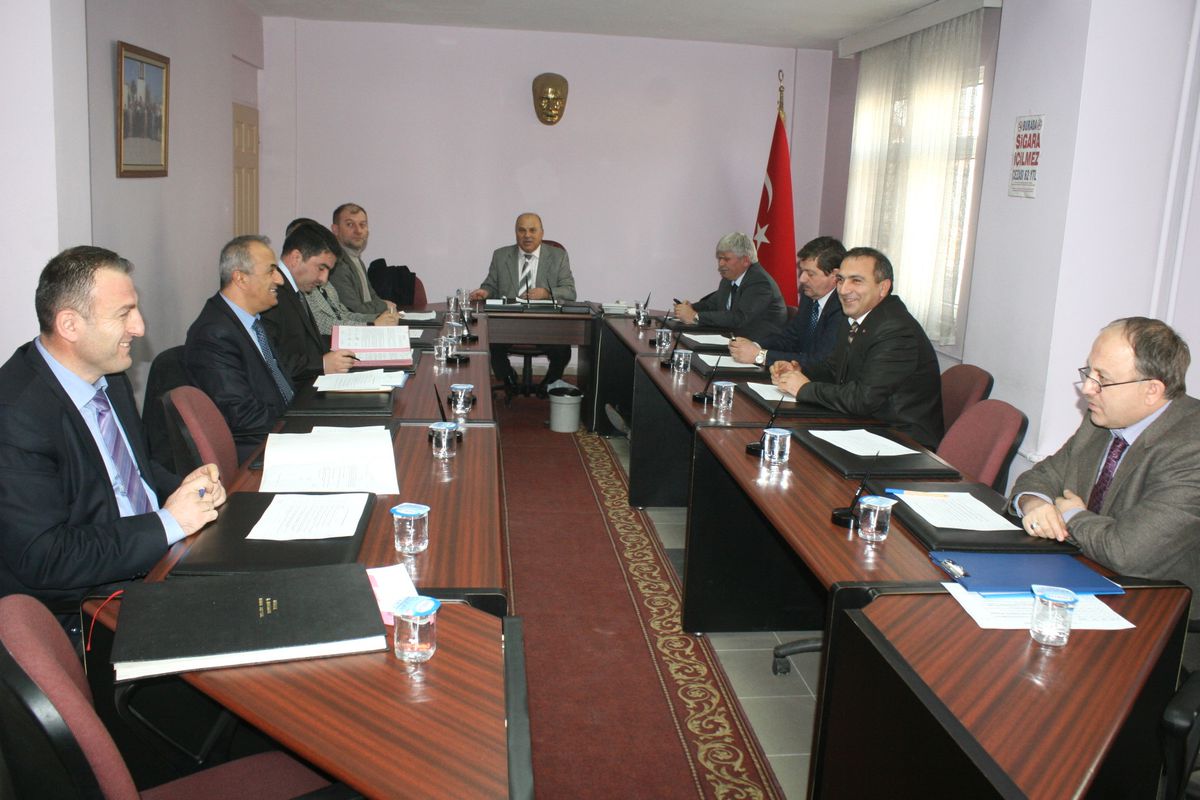 Düzce İl Encümeni Toplandı