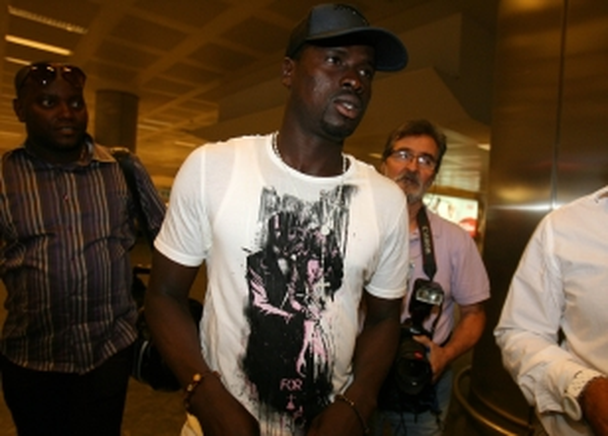 Eboue Tehdit Edilmiş