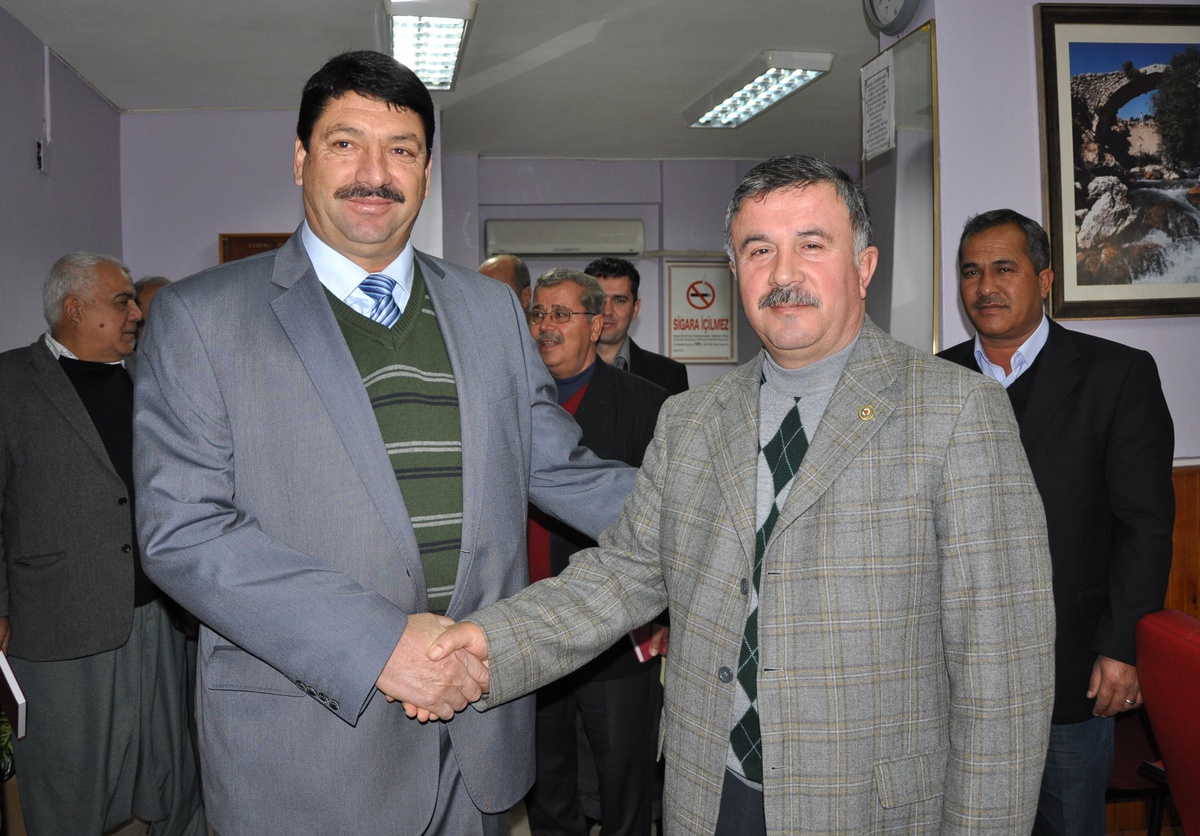 Erdemli Ziraat Odası Başkanı Dölek'ten Muhtarlar Derneğine Ziyaret