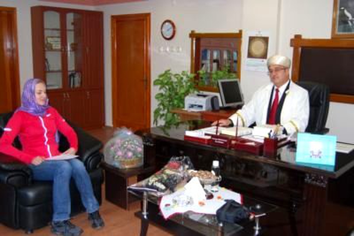Ezan Sesinden Etkilenerek Müslüman Oldu