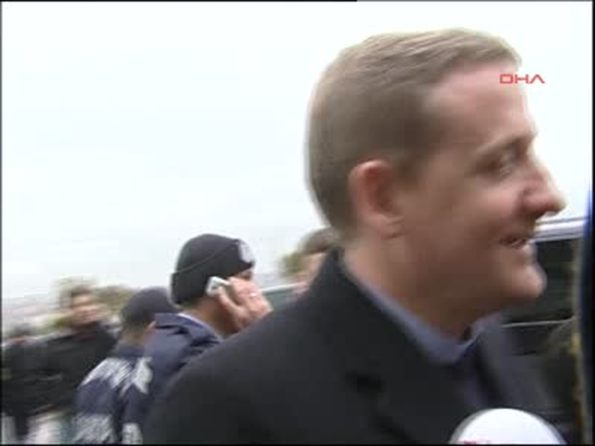 Göksel Gümüşdağ, Sadri Şener ve Nevzat Şakar Olimpiyat Stadı\'nda