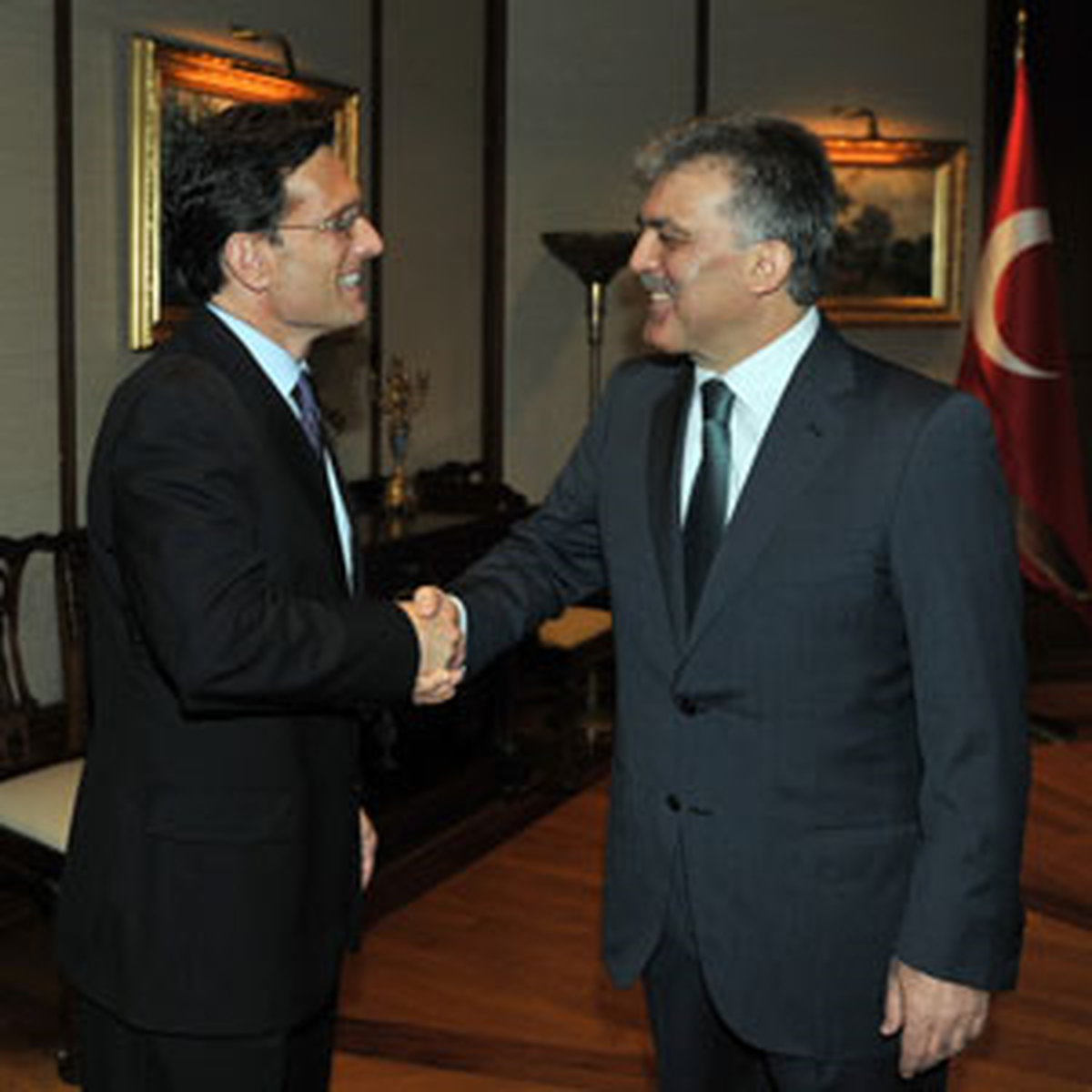 Gül Eric Cantor\'u Kabul Etti