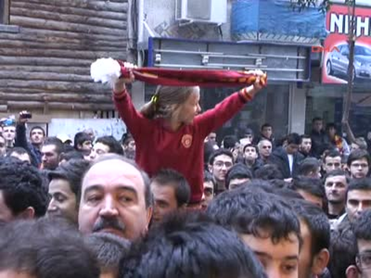 Samsun\'da Galatasaray Store Açıldı