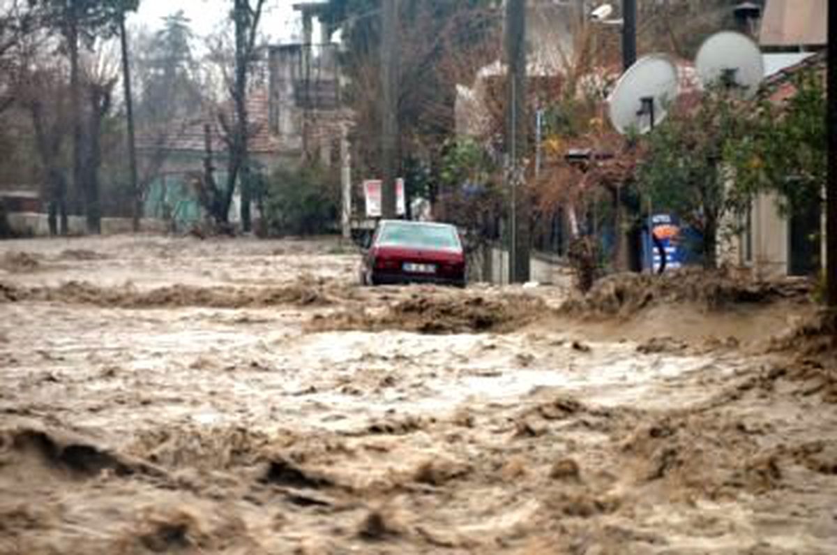 Ula ve Köyceğiz'de Lodos ve Sel Kabusu