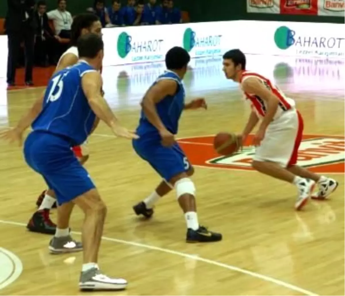 Bandırma Kırmızı- Antalya Büyükşehir Belediyesi: 85- 92