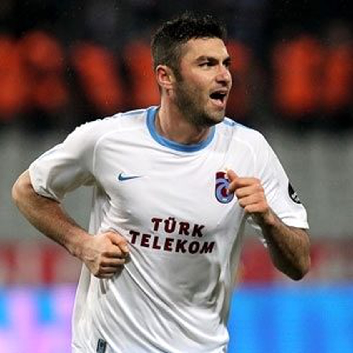 Burak Yılmaz Kendi Rekorunu Kıracak