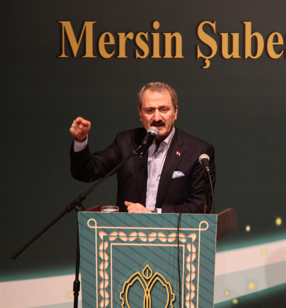 Ekonomi Bakanı Çağlayan Mersin\'de