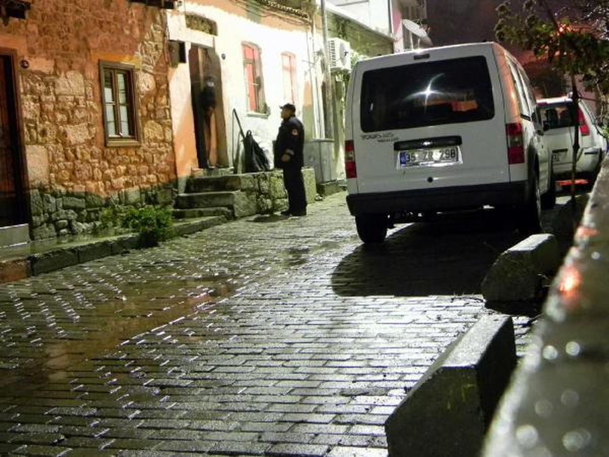 Eski Evde Kaçak Kazı Polise Takıldı