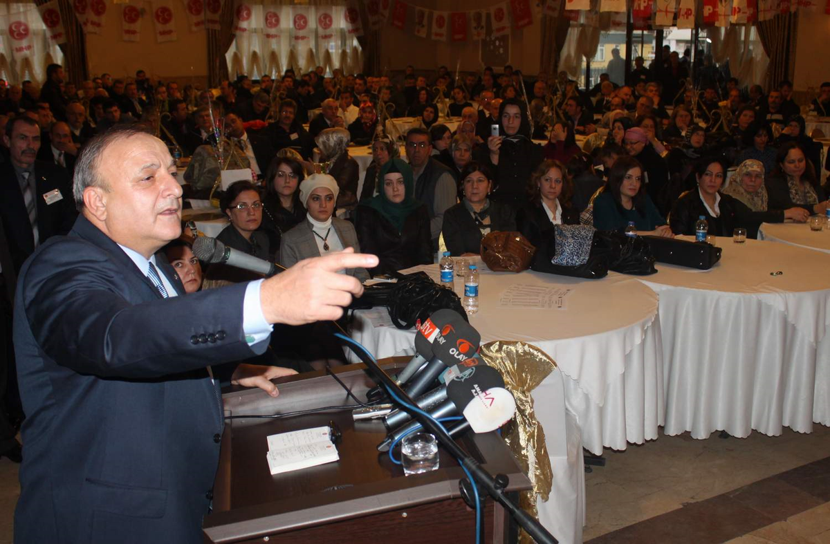MHP'li Vural: 'Genelkurmay Başkanına Onbaşı Diyenler Hesap Vermeli'