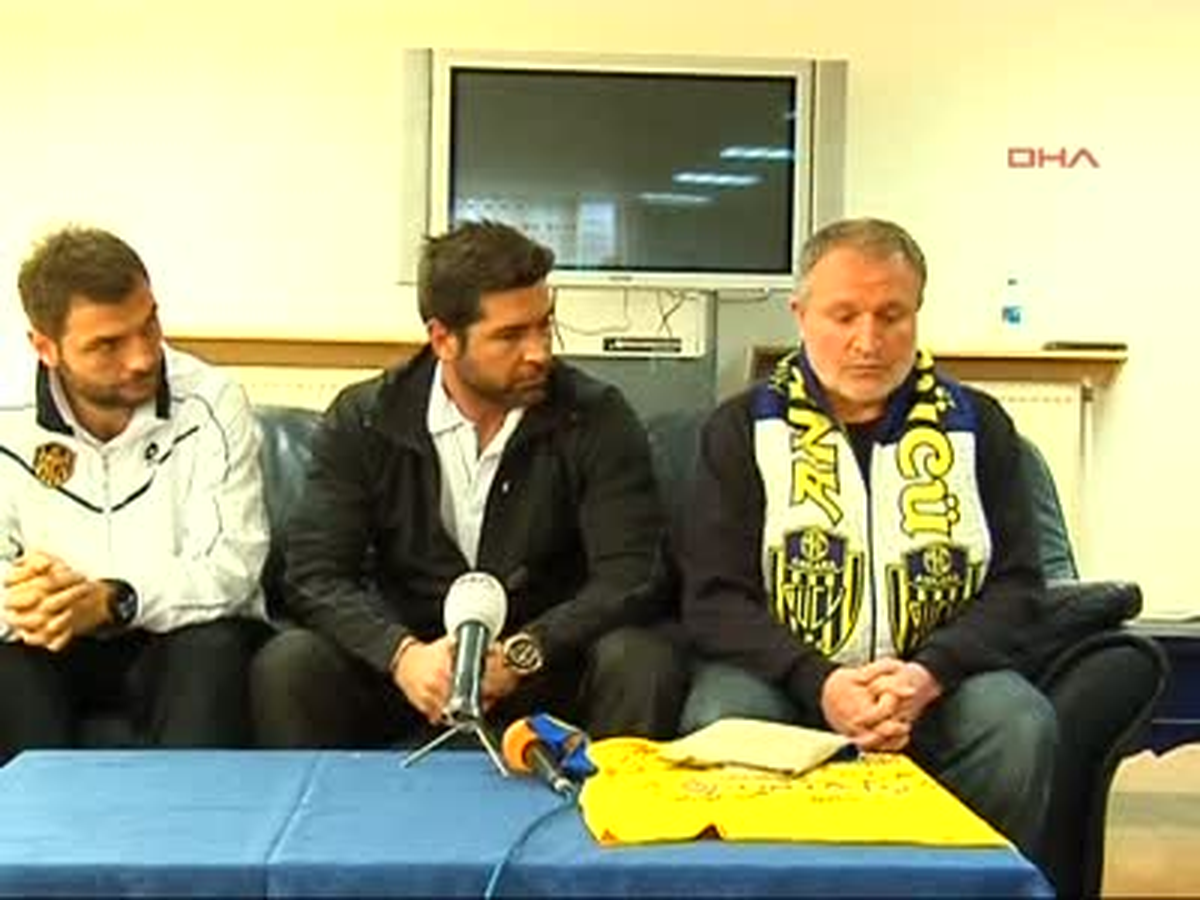 Tekrar Yönetim\'in Yapmadığını Ankaragücü Taraftarları Yaptı