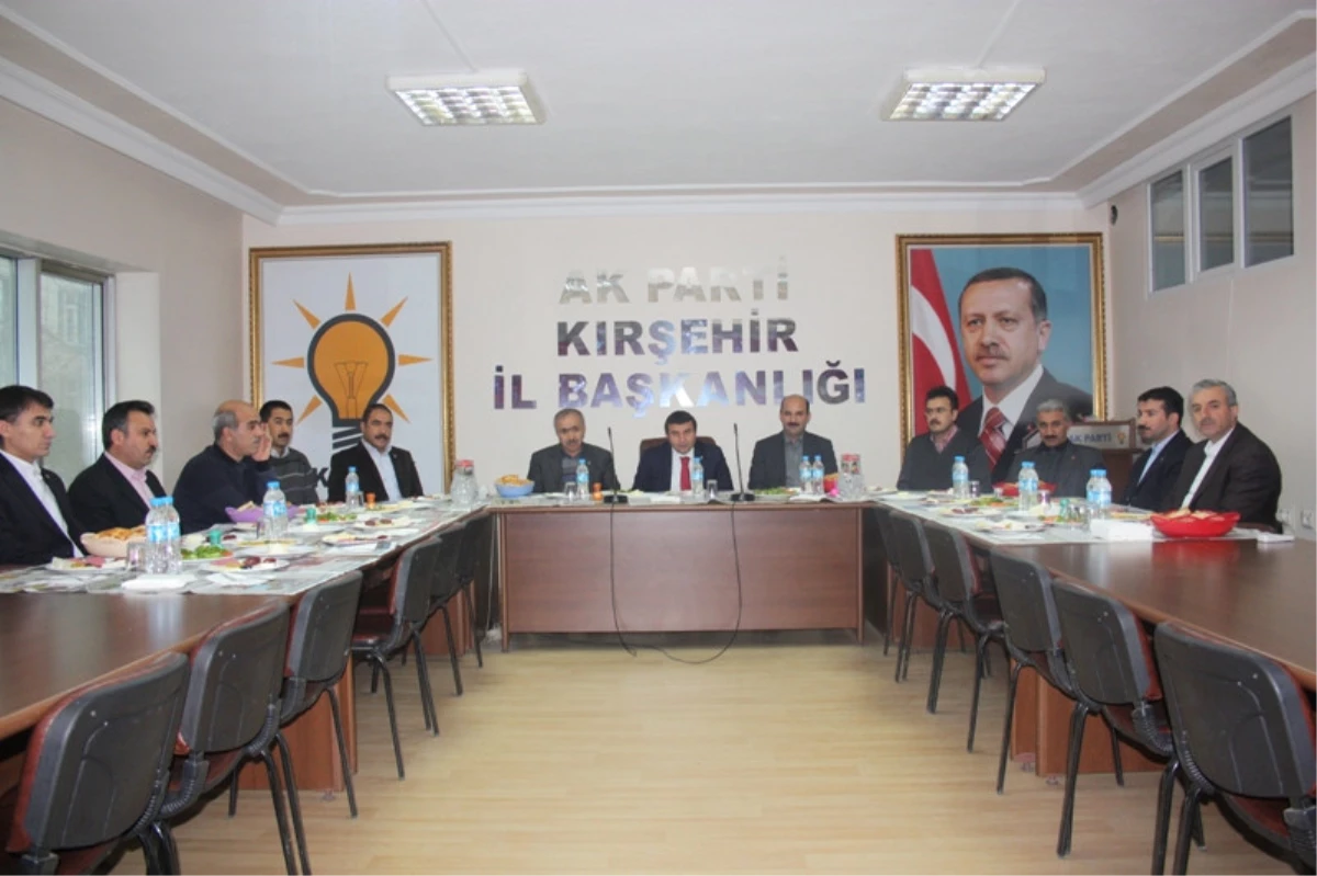 AK Parti Kırşehir Teşkilatı, Memur-Sen Kırşehir Şubesini Ağırladı