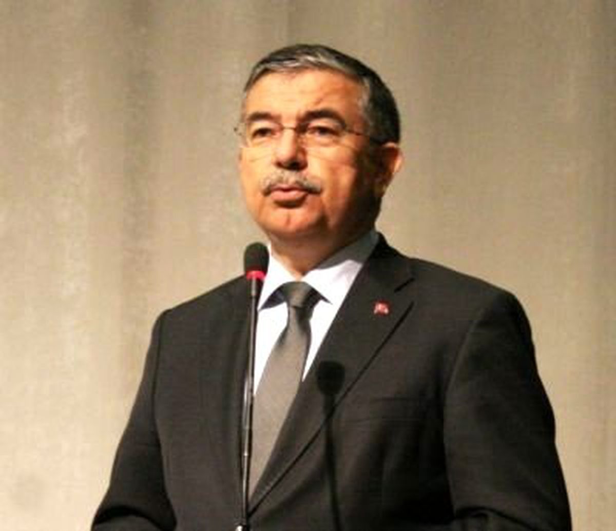Bakan Yılmaz: Herkes Masumiyet Karinesinden Yararlanır