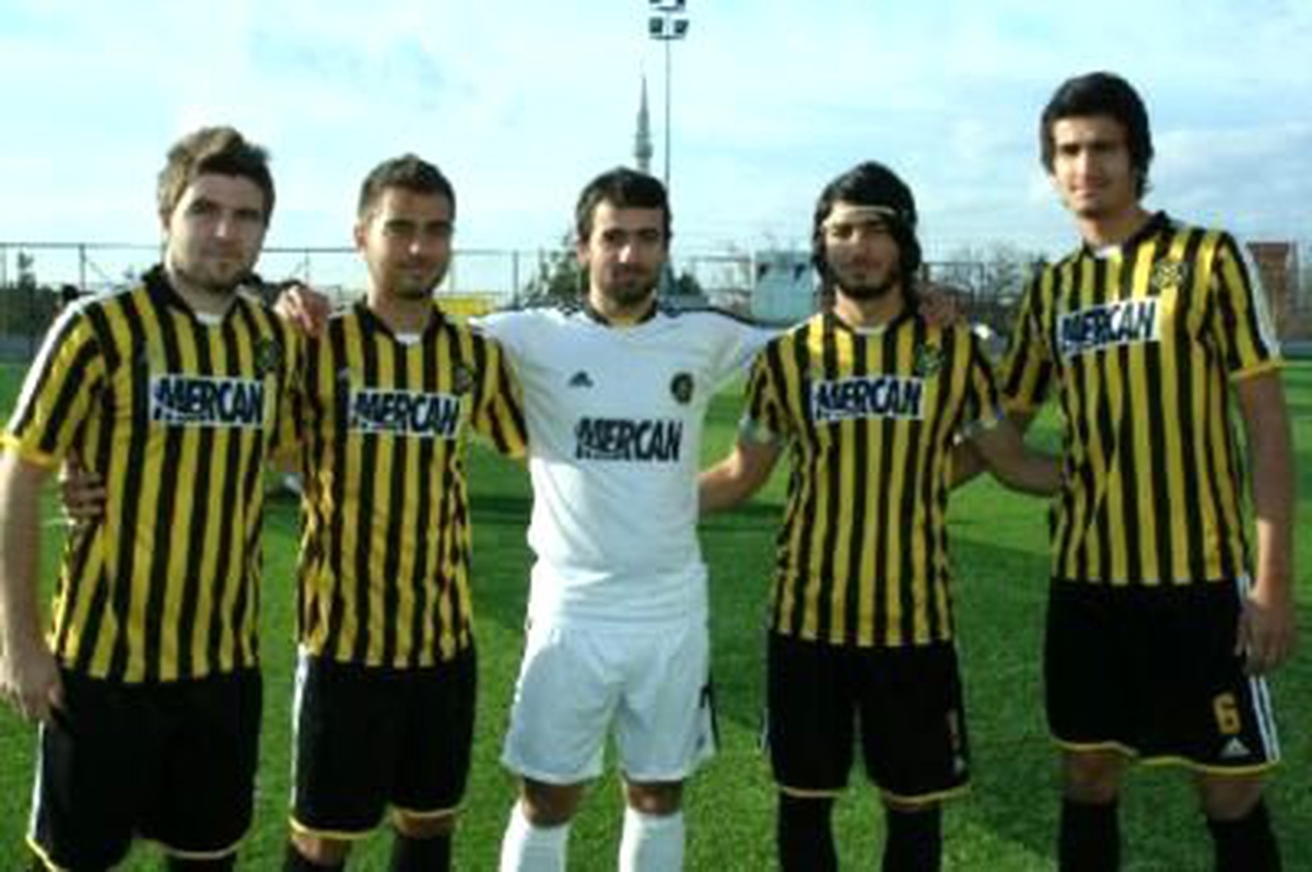 Keşan\'da Kazada Ölen Futbolcular İçin Yas