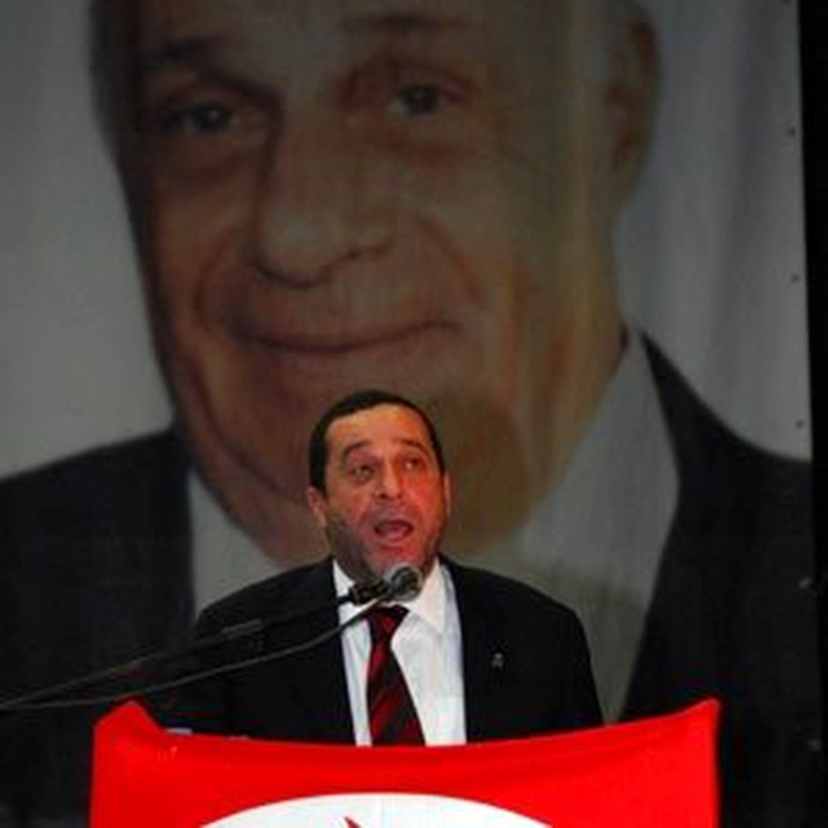 KKTC'de Demokrat Parti'nin 8. Olağan Kurultayı Yapılıyor