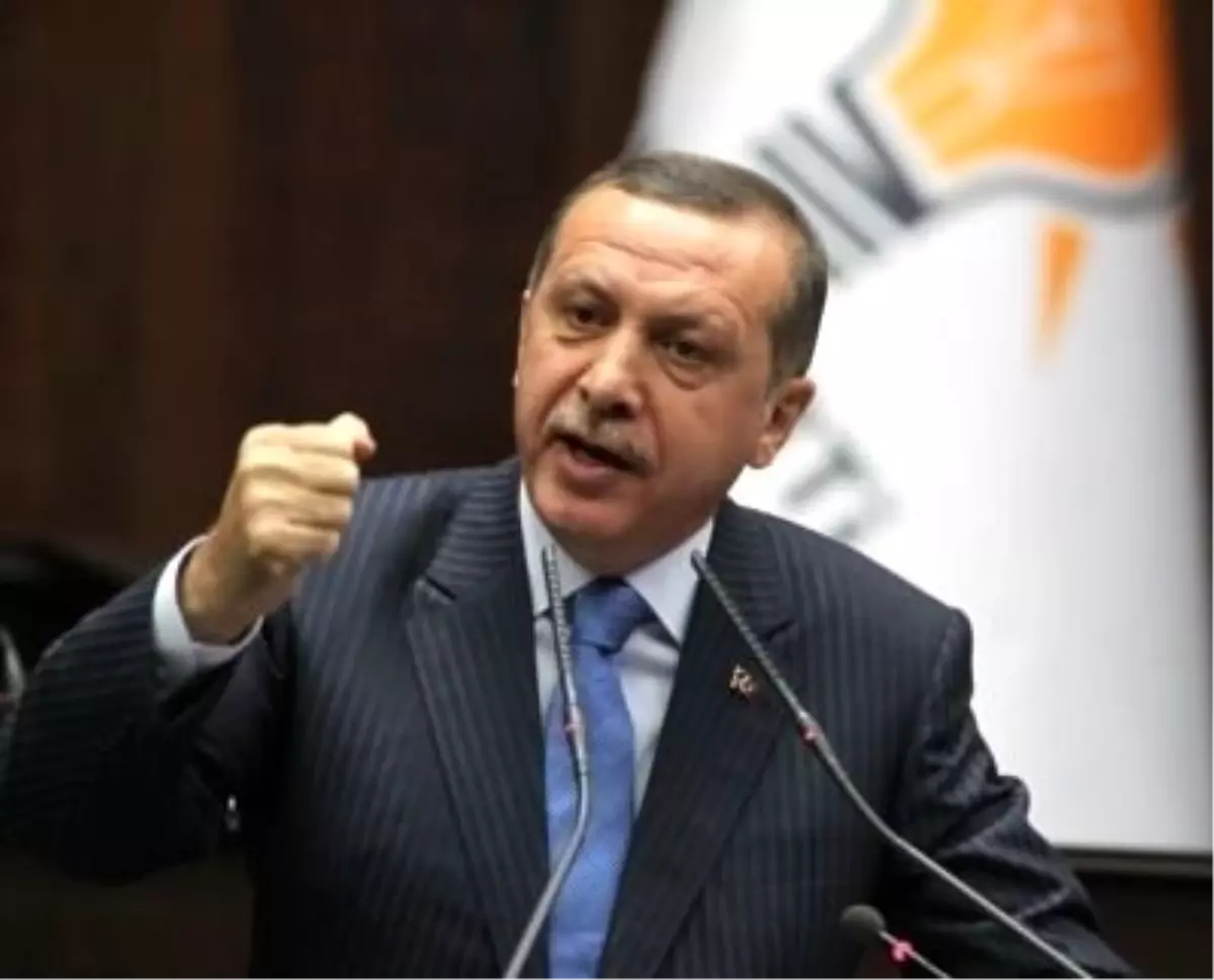 Yerden Yere Vurduğu İnönü\'yü Andı