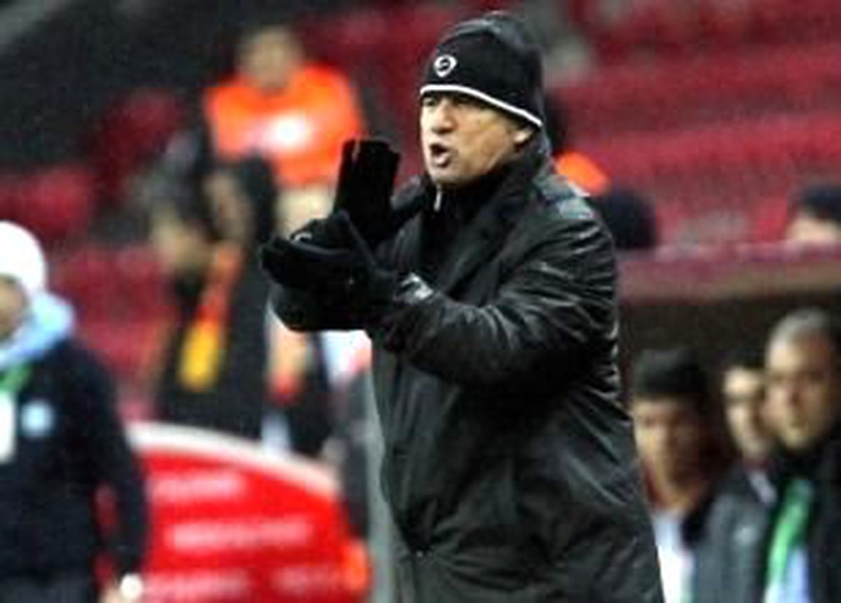 Fatih Terim\'den Transfer Açıklamaları