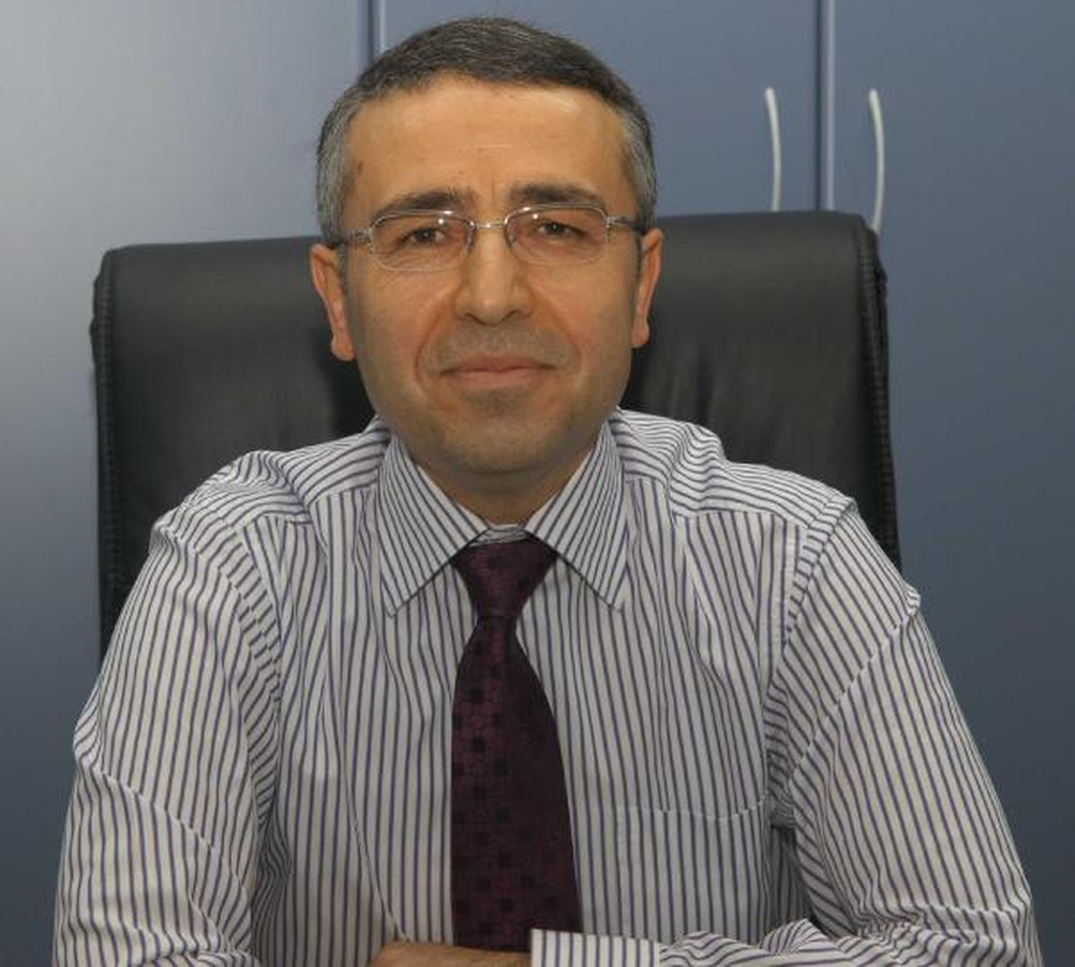 İşten Atılınca, Belediye Başkan Yardımcısını Tehdit Etti