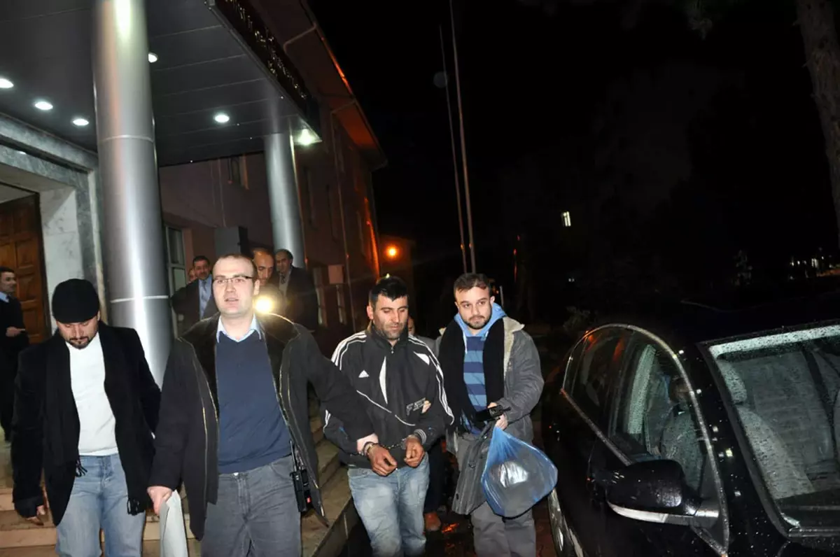 Parmak İzi Hırsızı Yakalattı