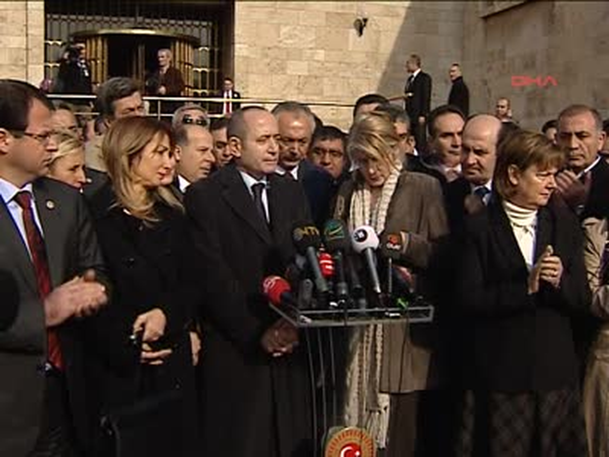 3chp Milletvekilleri Dokunulmazlıklarının Kaldırılmasını İstedi