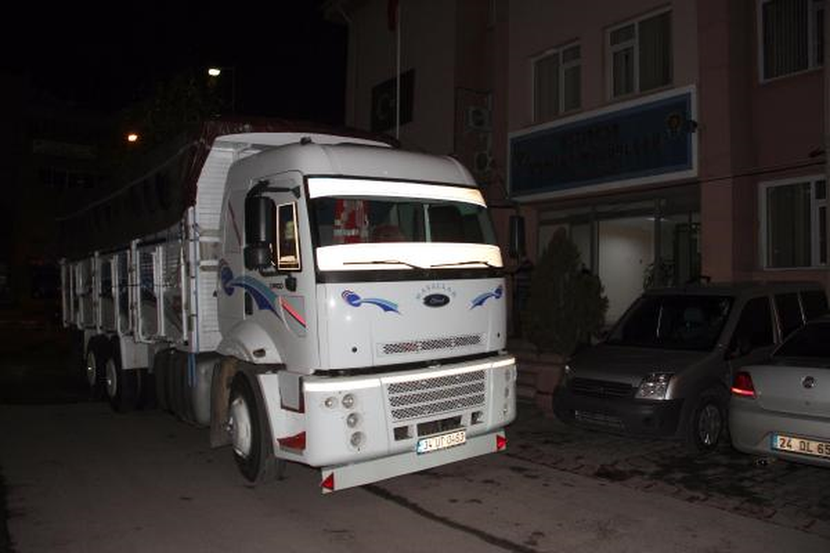 Aynı Kamyonla İkinci Kez Kaçak Sigara Götürürken Yakalandı