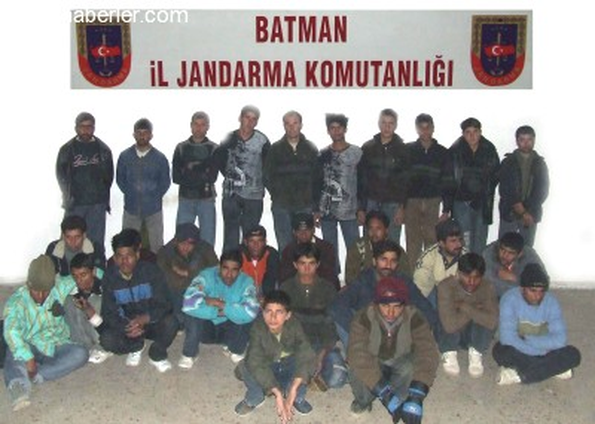 Batman'da 17 Pakistan Uyruklu Kaçak Yakalandı