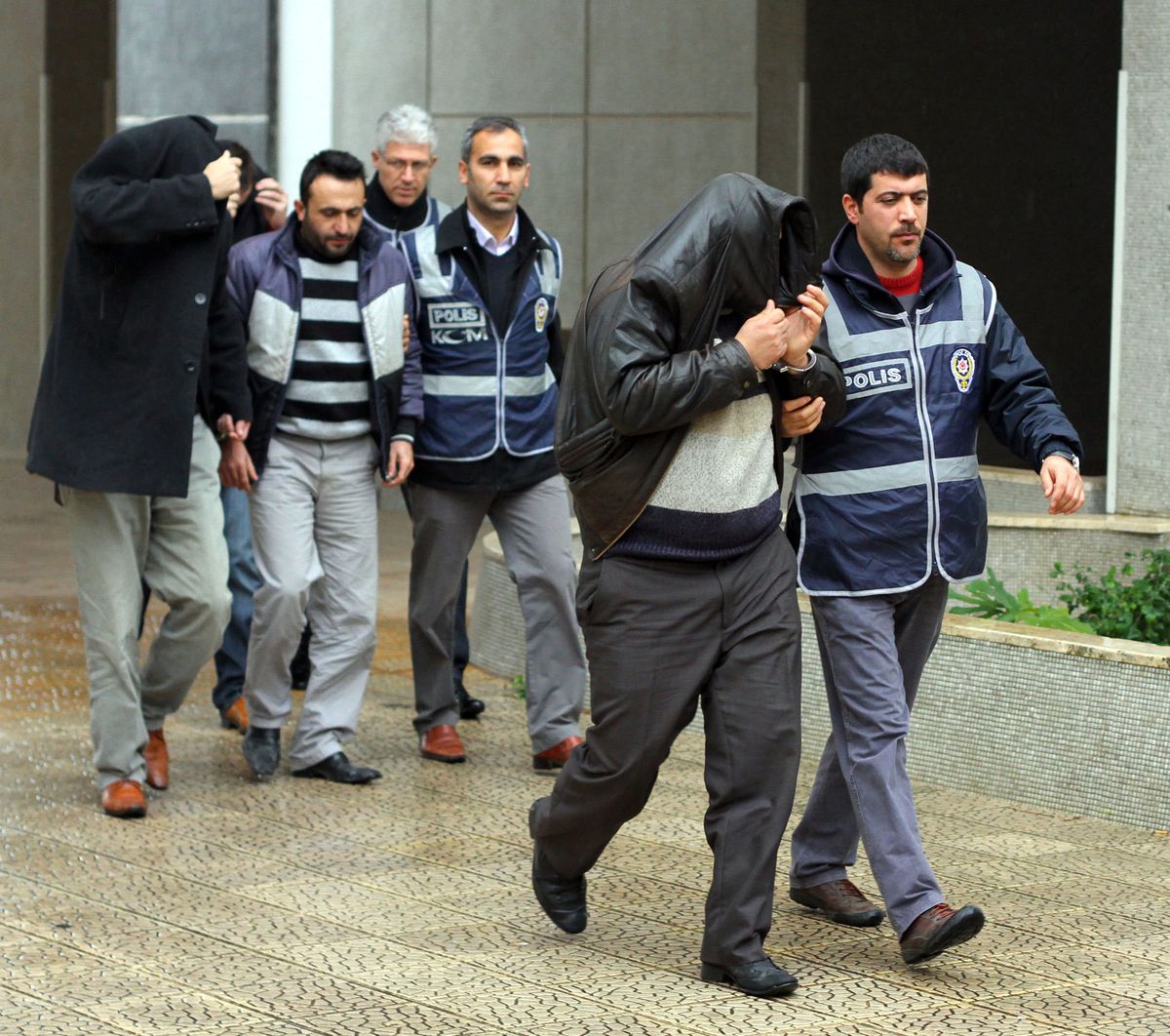 Böbreğini Satan Çete Liderine Hastanede Operasyon
