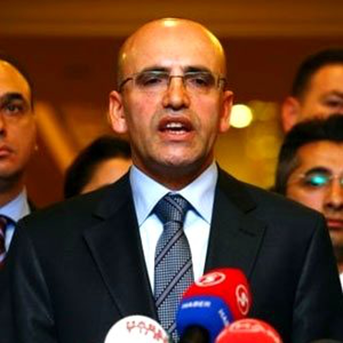 'Cari Açık 2012 Yılında Kesinlikle Daralacak'