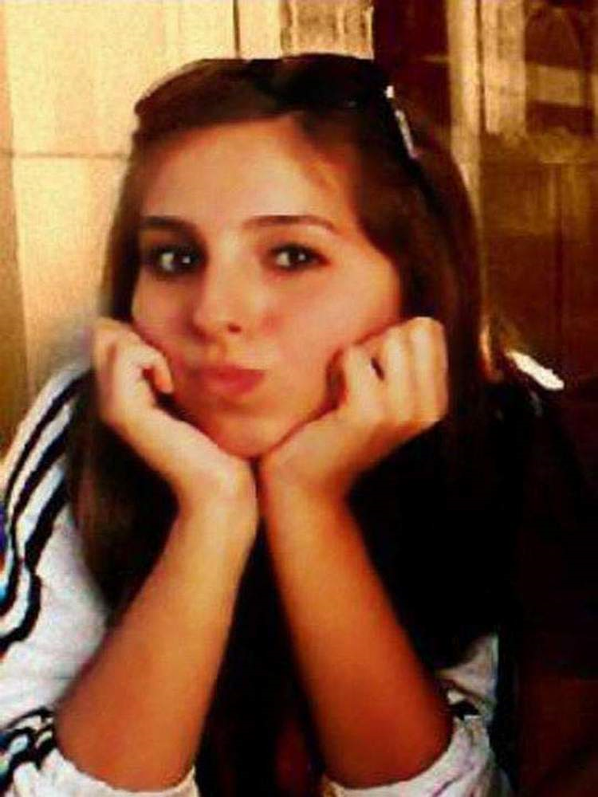 Liseli Kızın Aşk İntiharı