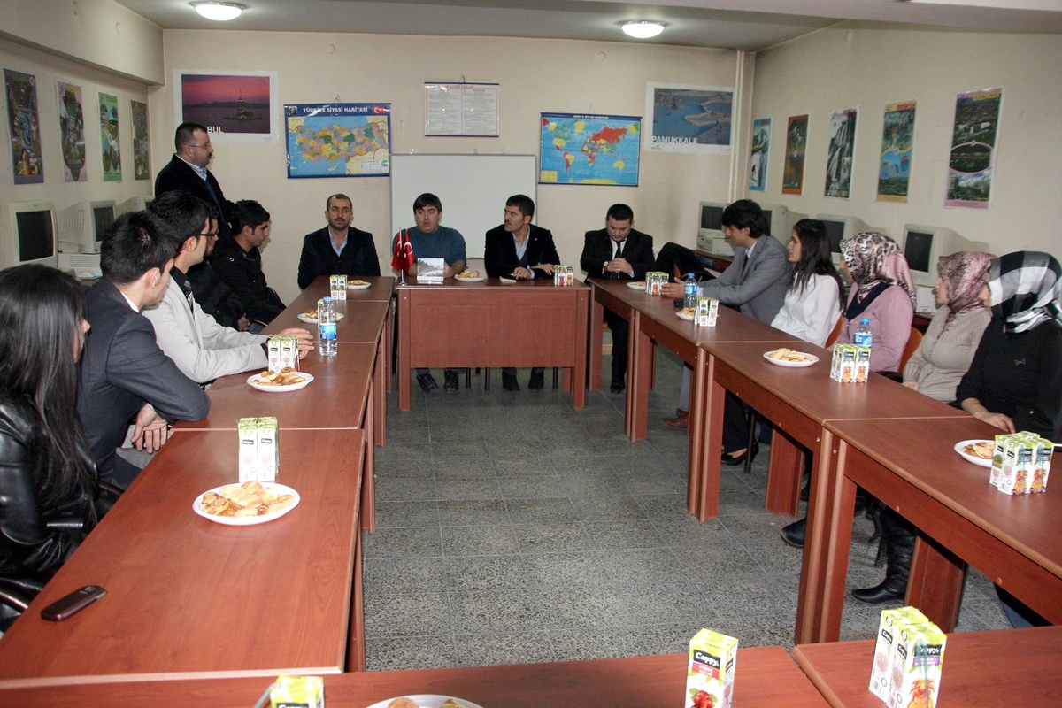 Gençlik Meclisi Yeniden Aktif Hale Geliyor