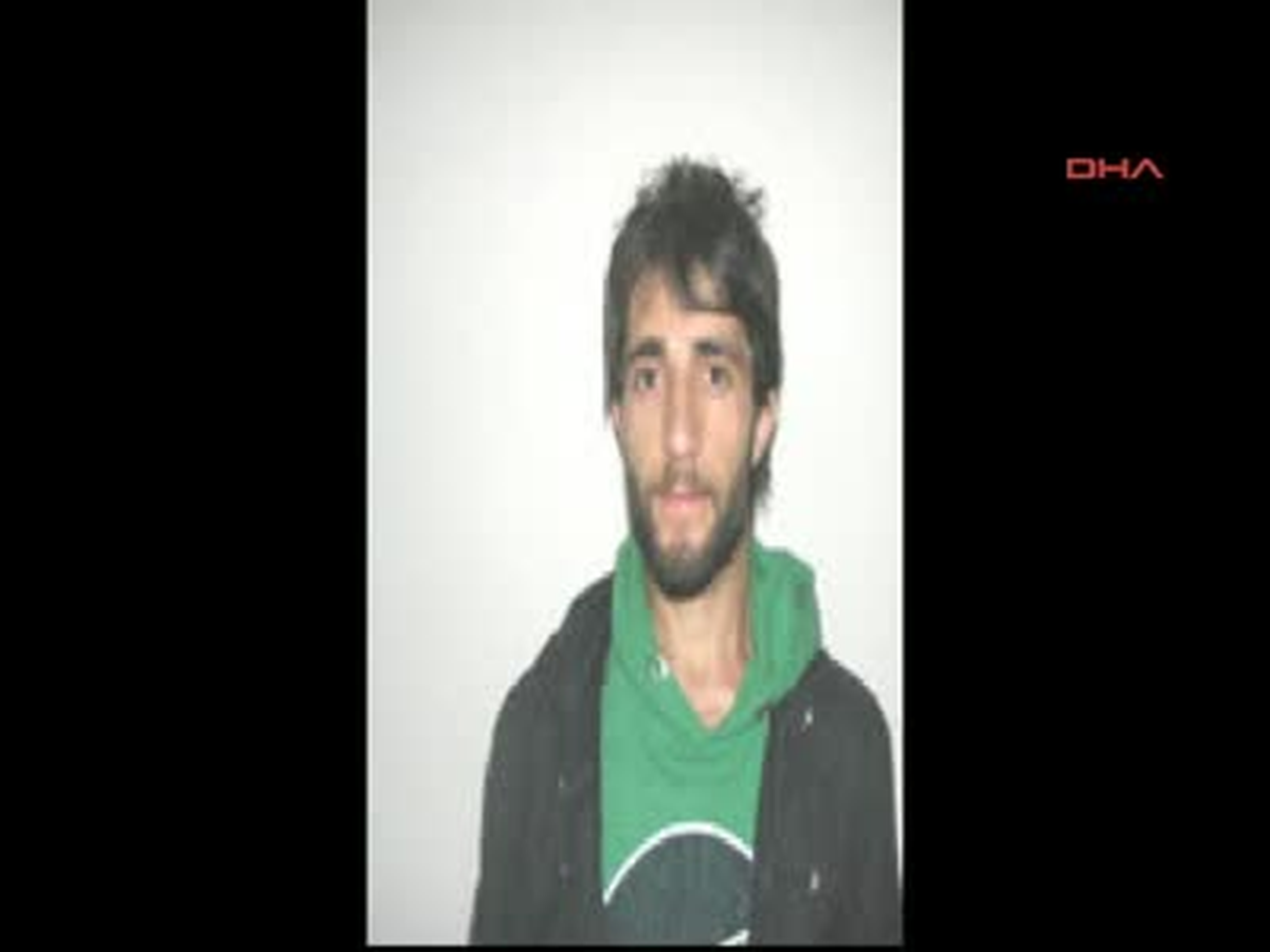 Gösteride Polise Saldıran Üniversitelilere Ceza Yağdı