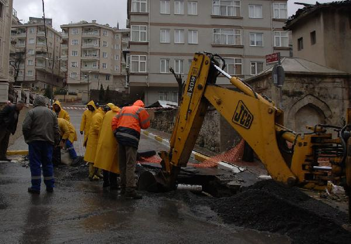 Kış Ortasında Evsiz Kaldılar