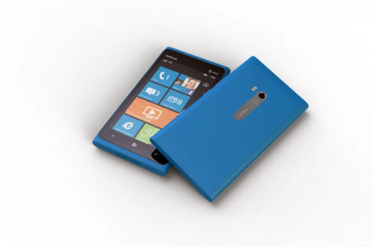 Nokia Lumia 900 ABD\'de Tanıtıldı