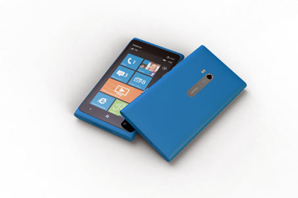 Nokia Lumia 900 ABD'de Tanıtıldı